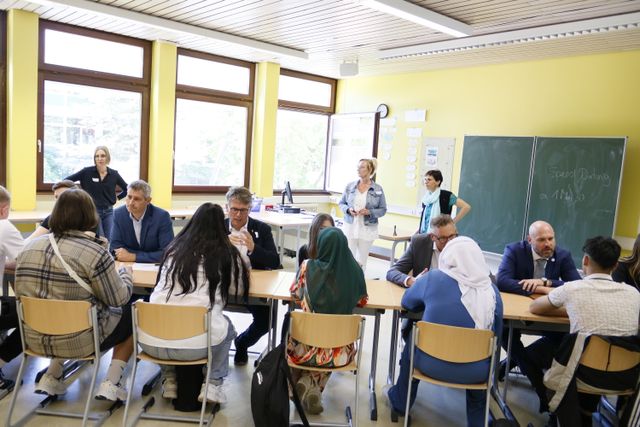 Grünen-Fraktionsspitze und Vorstand des Berufsschullehrerverbandes besuchen Berufliche Schulen Kehl